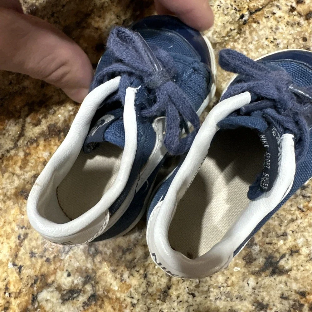 Vintage 1983 Nike Toddler Shoes 830204 TH4 Navy Canvas White Swoosh Kids